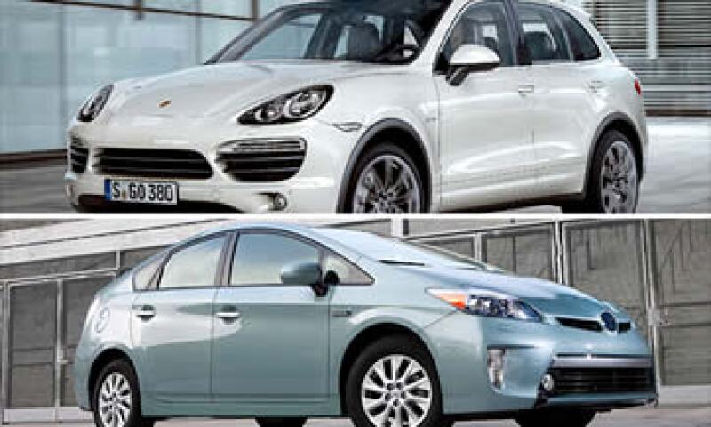 El Porsche Cayenne S Hybrid y el Toyota Prius Plug-in son las nuevas ofertas híbridas. (Foto: Cortesía Fortune)