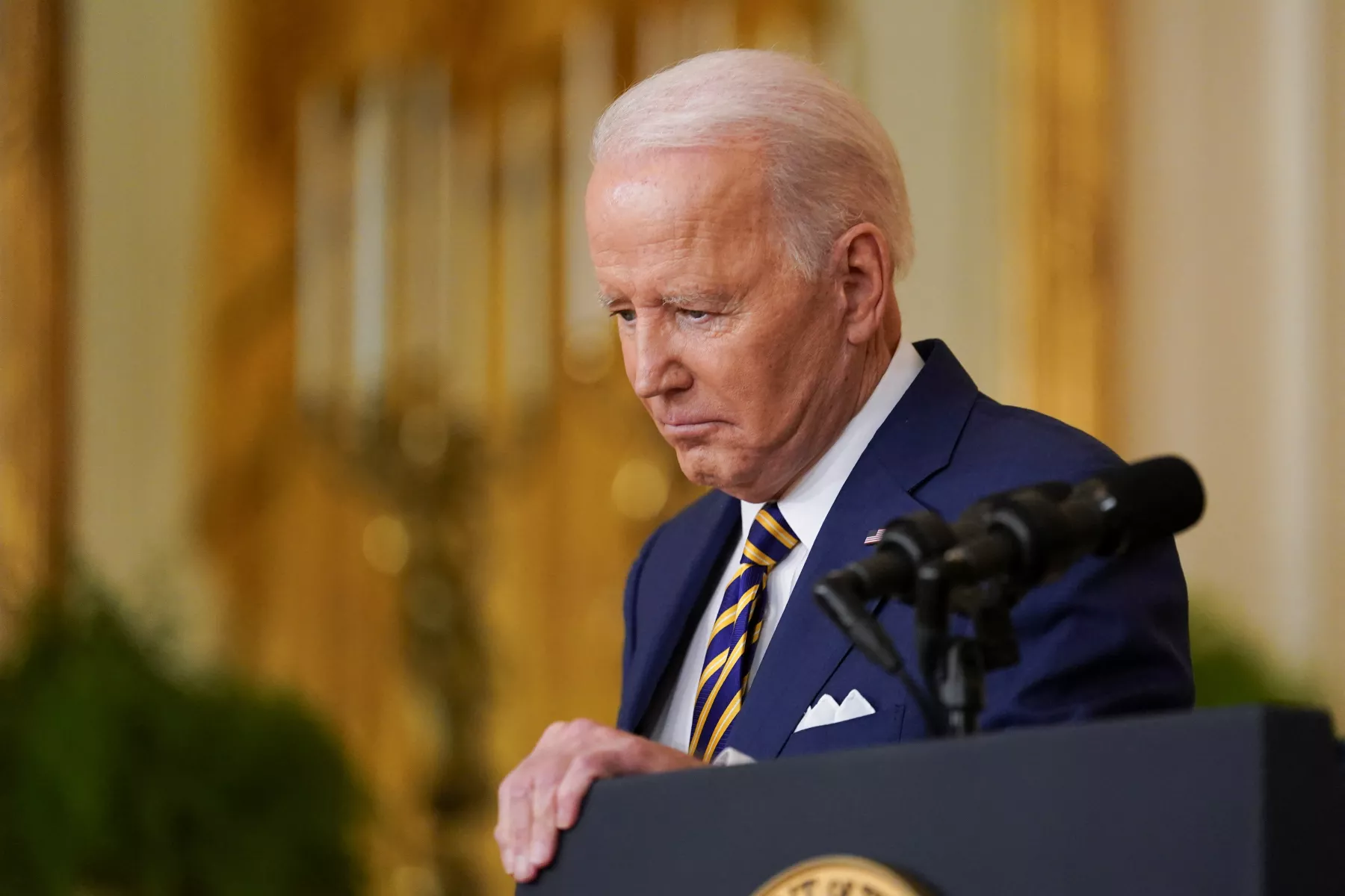 criticas a biden 