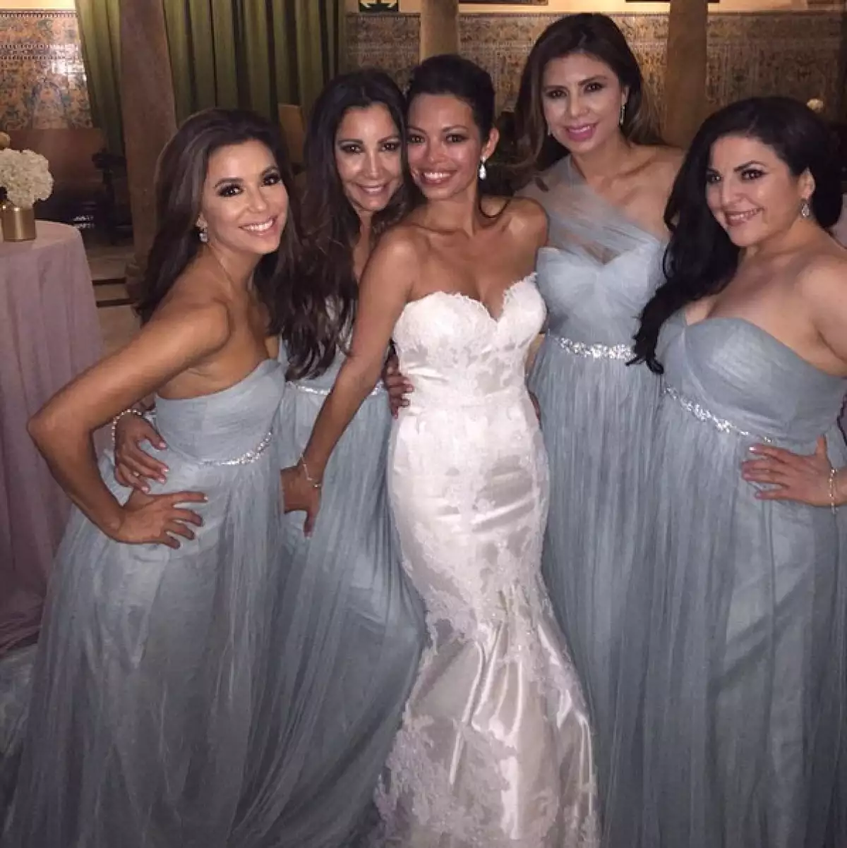 Eva mantiene una amistad de años con alina.