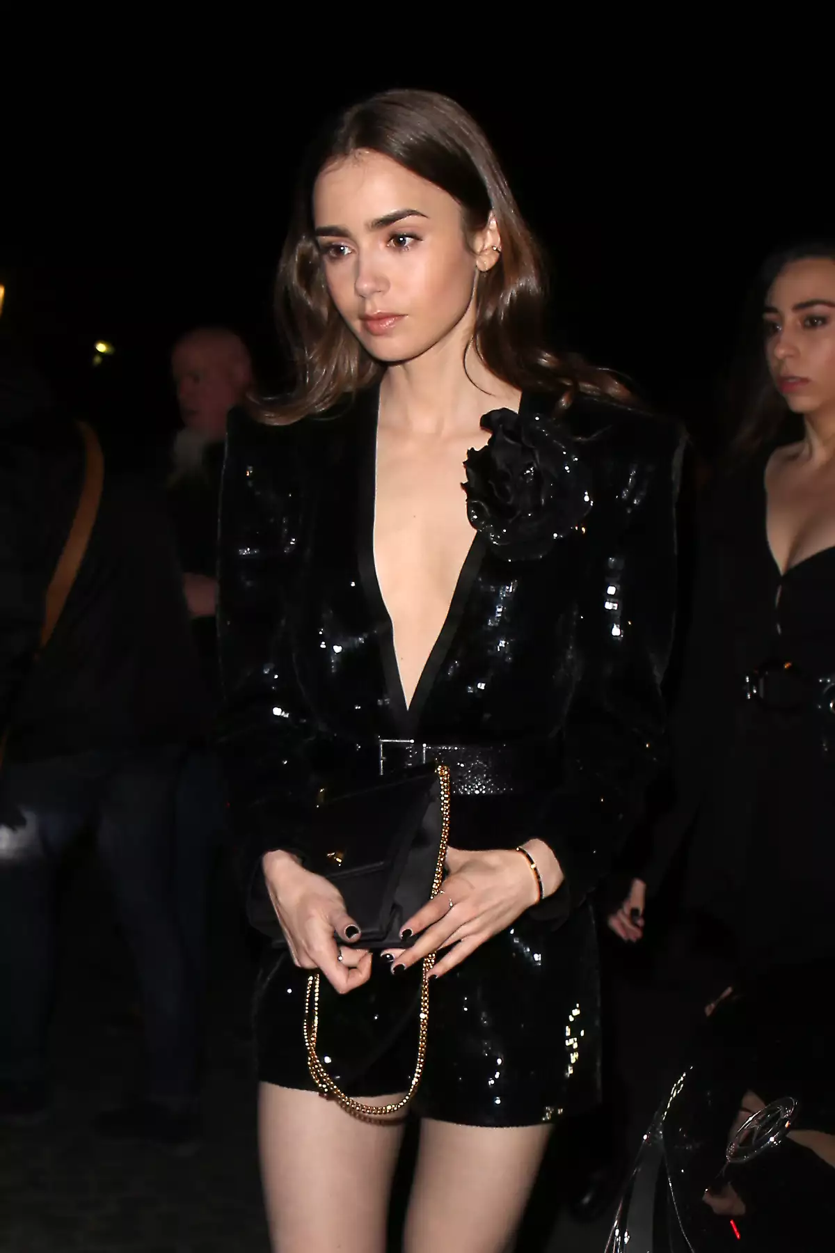 Lily Collins 