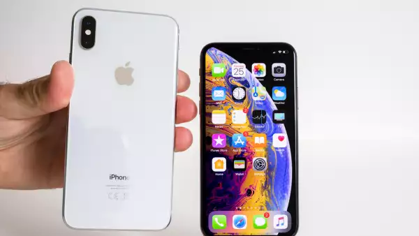 iPhone