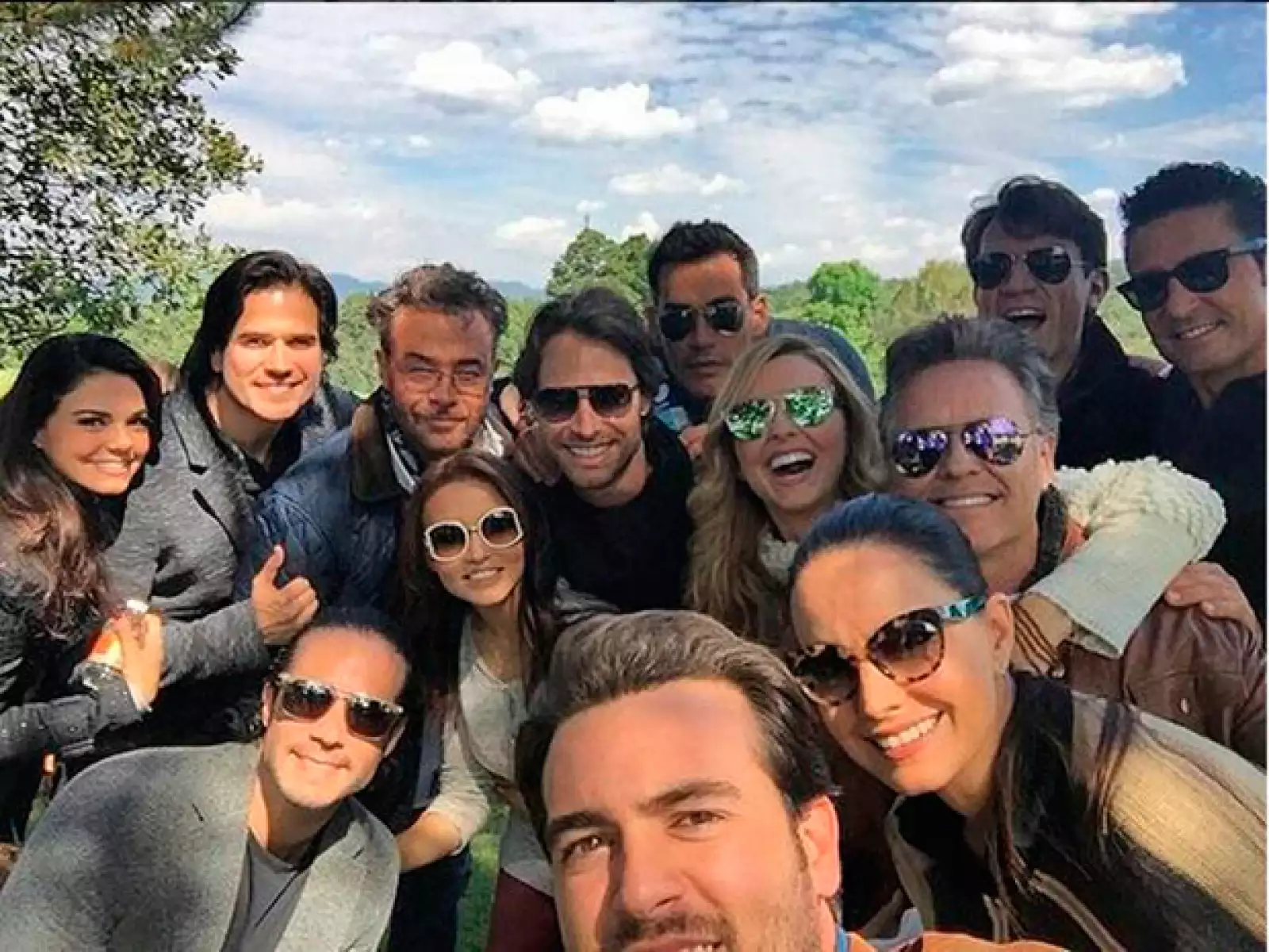 La gran amistad y unión que hay en el talento de Televisa quedó más que claro.