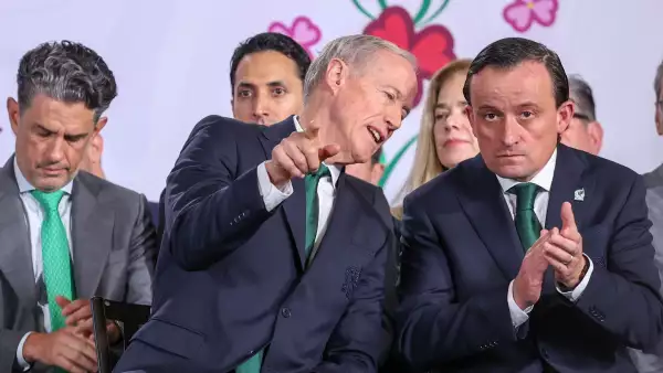 duenos-equipo-futbol.jpeg