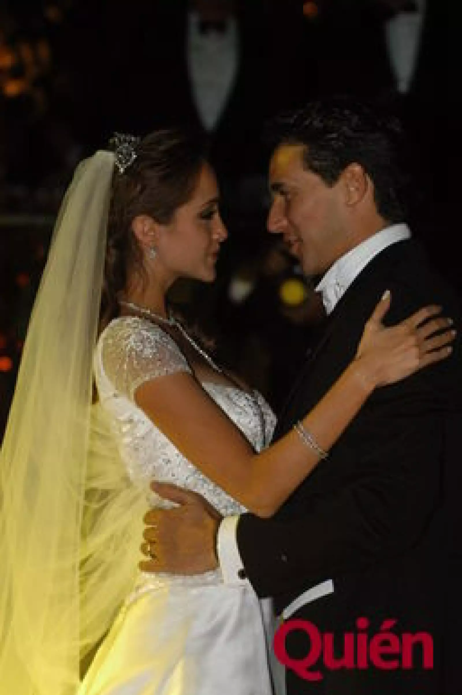 Olivia Peralta, Antonio Hidalgo