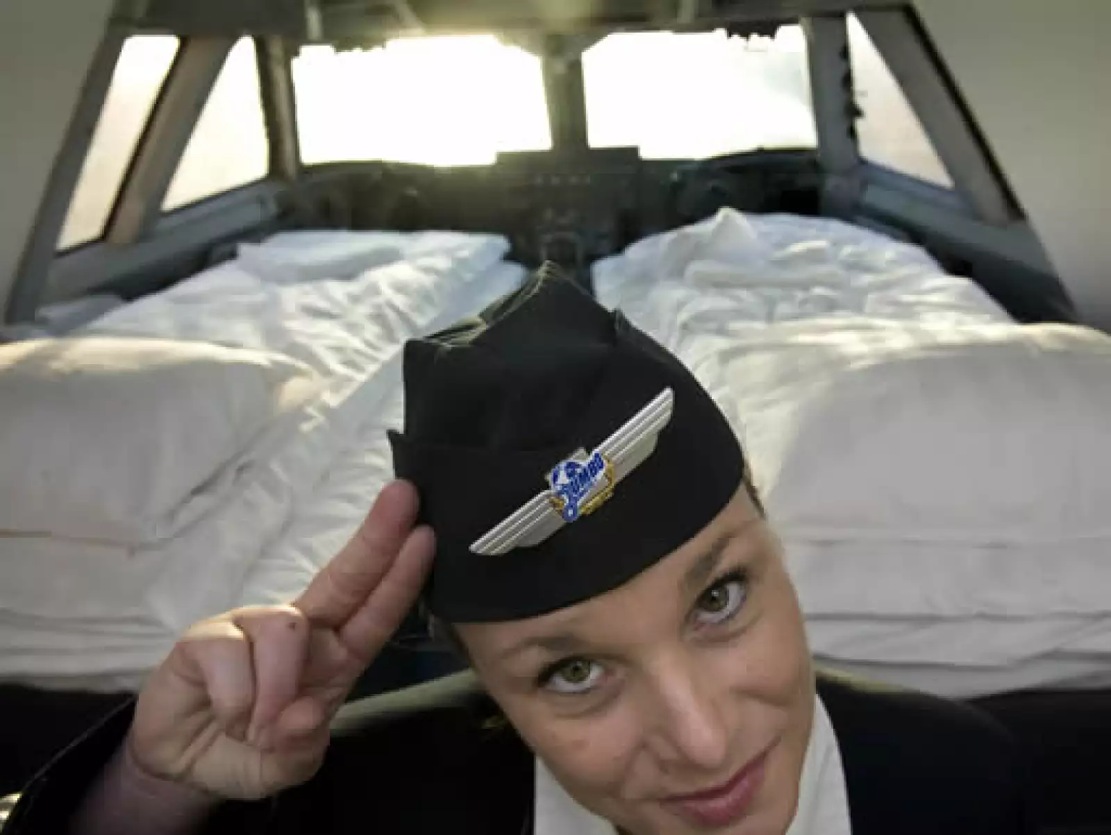 En la cabina del avión se encuentra la suite nupcial.