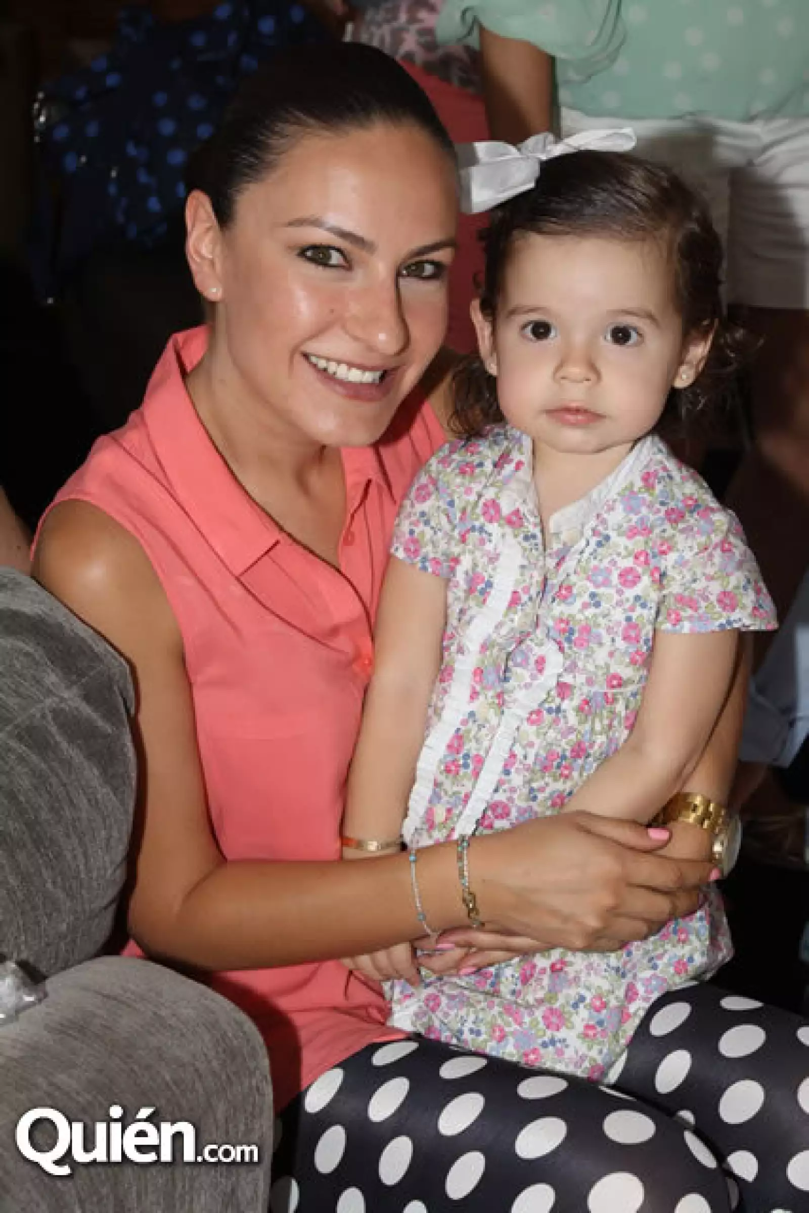 Gaby y Paulina Santana