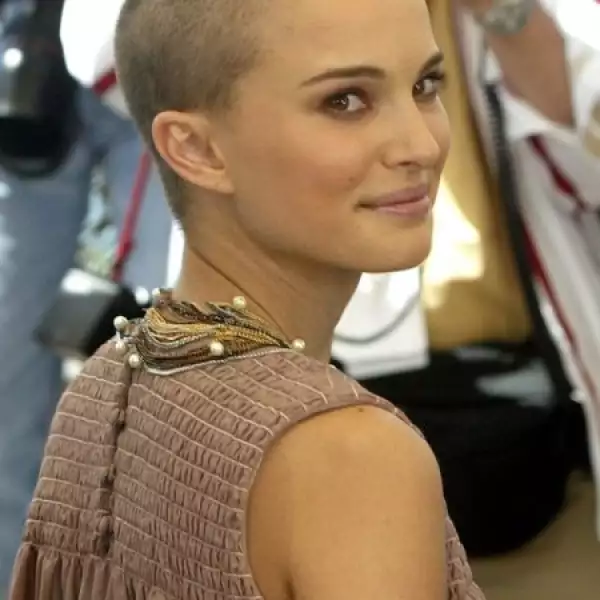 El diseñador de moda Zac Posen dijo alguna vez que ella ha sido su musa.