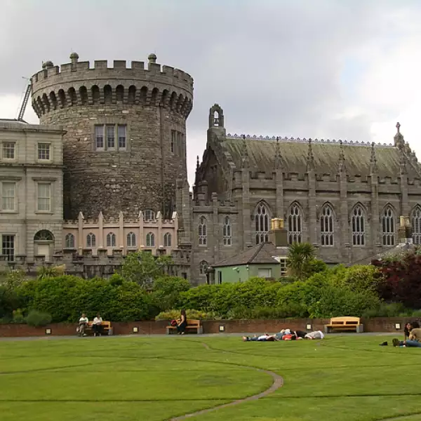 Por favor, cuando lo vayas a visitar, no olvides conocer su Chester Beatty Librabry.