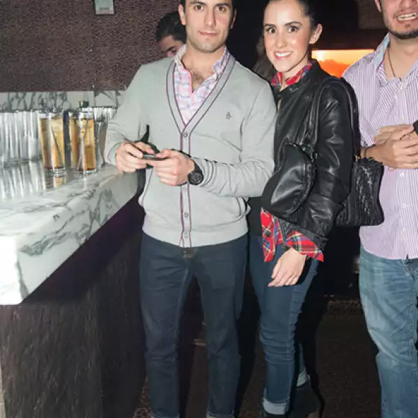 Diego Martínez,Michelle Holz