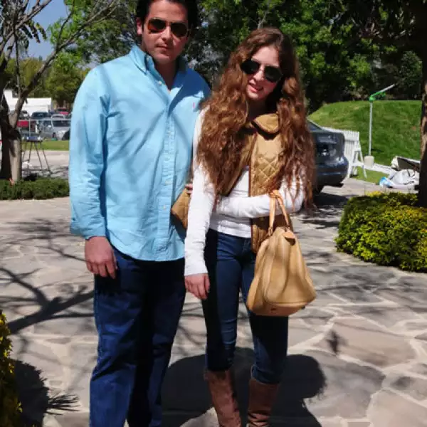 Diego Novelo,Laura Martínez