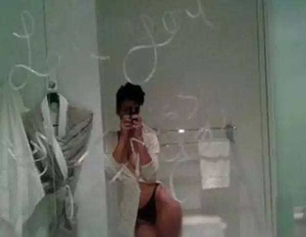 Hace dos años Rihanna esta en boca de todos debido a unas imágenes muy comprometedoras.
