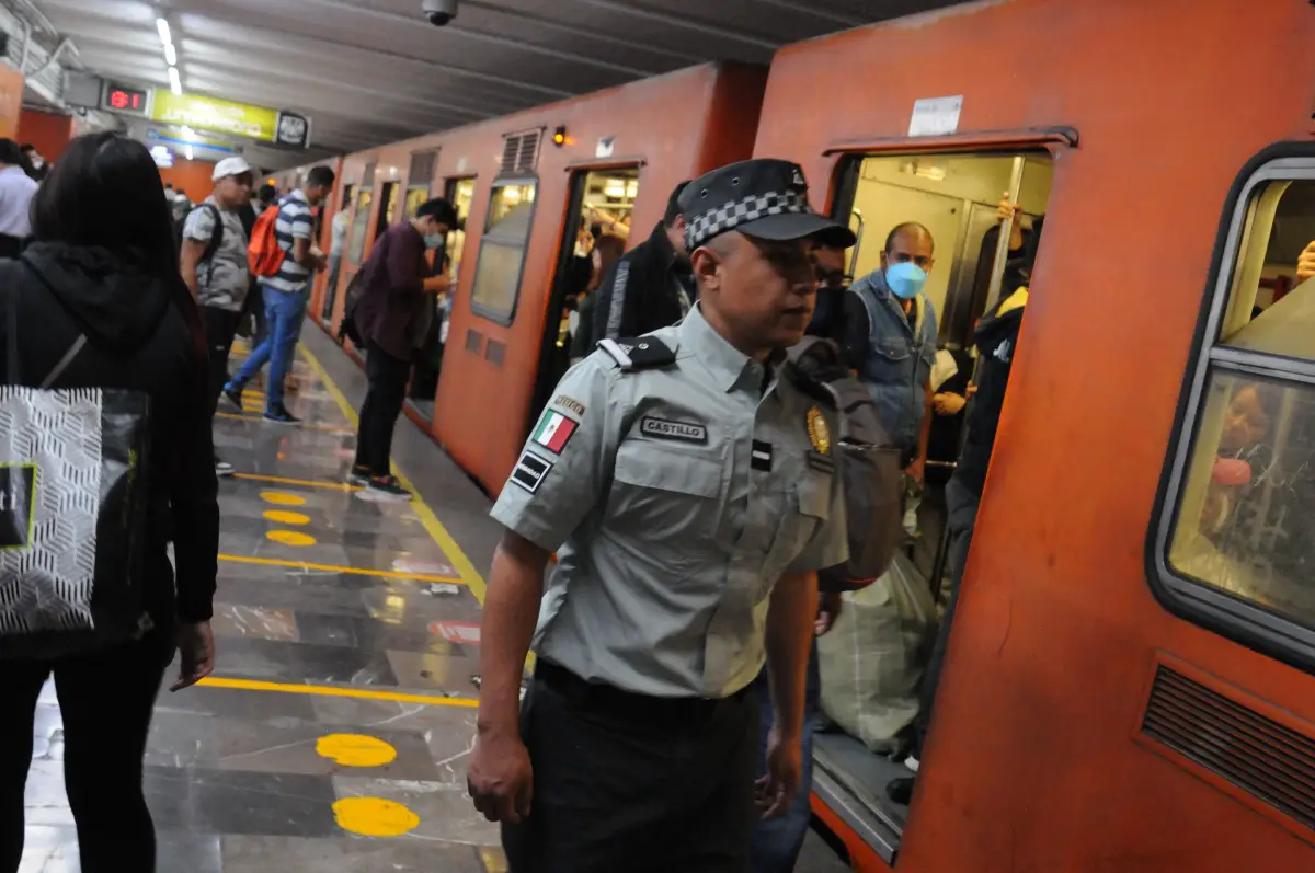 La Guardia Nacional en el Metro de CDMX. 