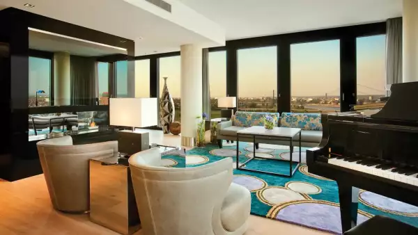 La suite presidencial donde se hospedarán Harry y Meghan en el Hyatt Regency en Dusseldorf