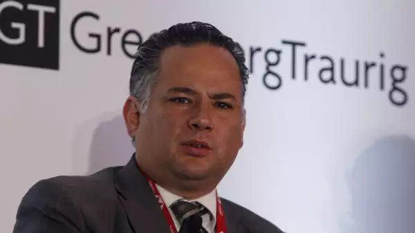 santiago nieto uif