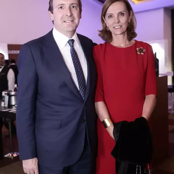 Cata Ayúdate a dar
