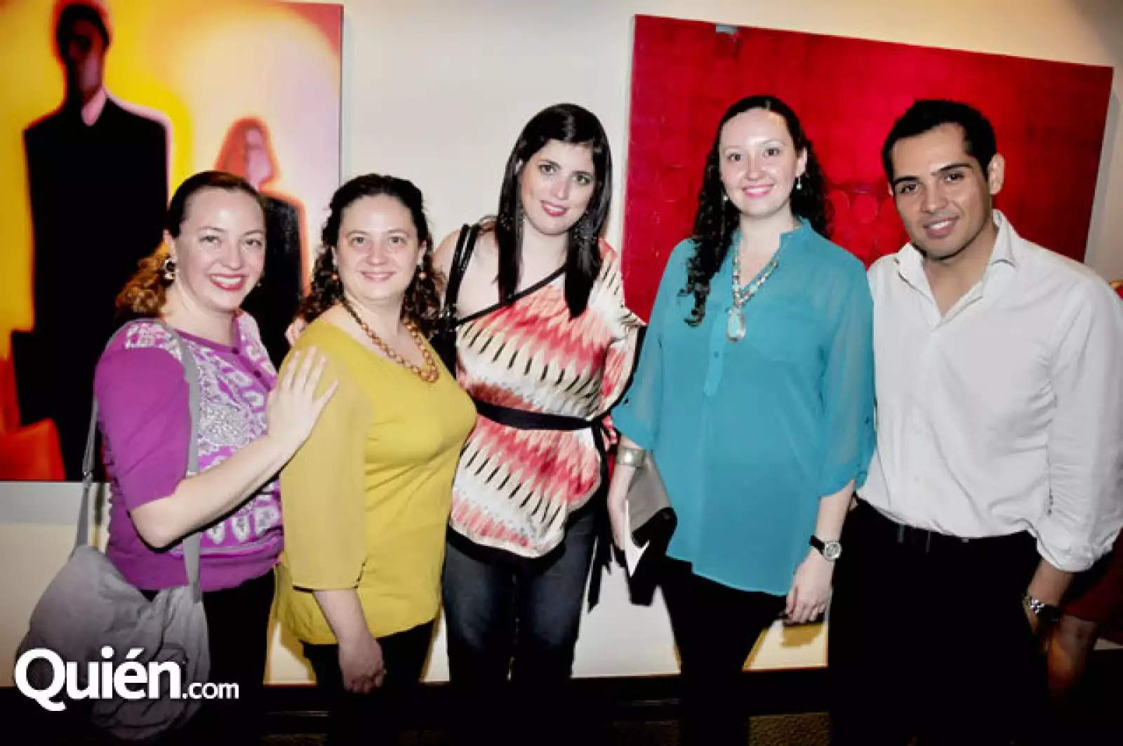Lucía Mendirichaga, Bibiana Mendirichaga, Mony Benítez, Mony Mendirichaga y Carlos Galván
