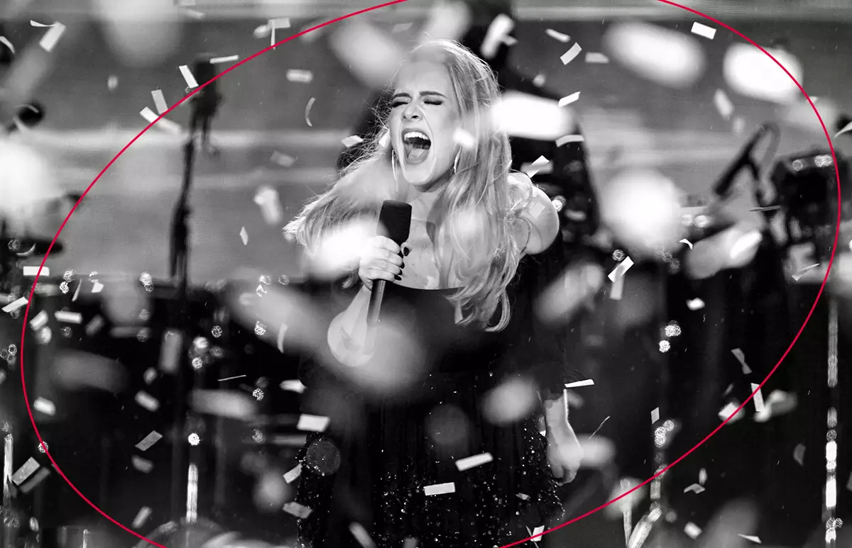 Adele hace un truco de desaparición en su residencia en Las Vegas y sus fans quedan sorprendidos. 