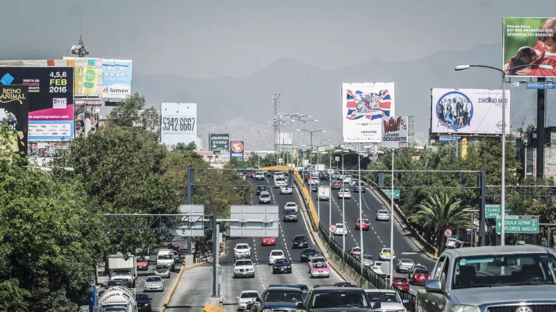 Senado aprueba ley para regular publicidad