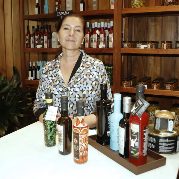 QUIHANSEATIK 07062022RB054.JPG