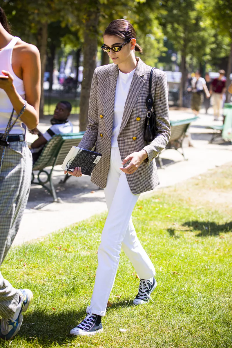 Street Style : Paris Fashion Week -Haute Couture Fall/Winter 2019/2020 : Day Three