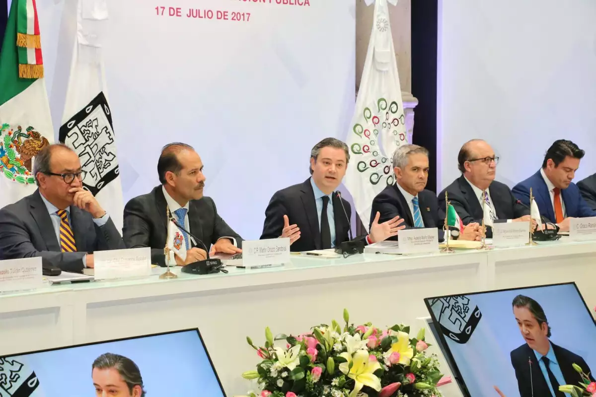 La SEP en busca de aviadores