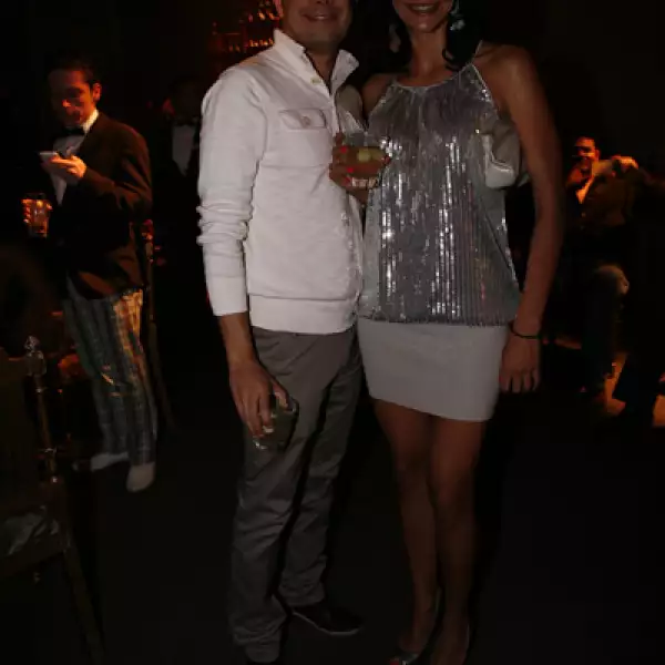 Guillermo Saldaña,Jacqueline Álvarez