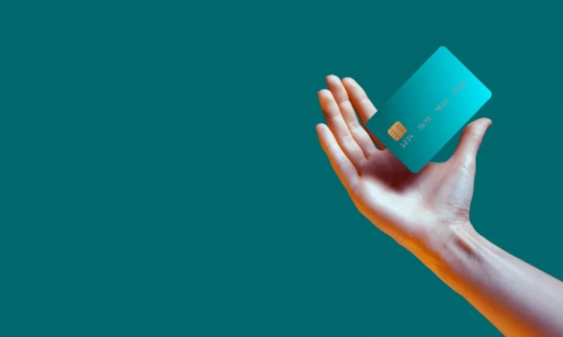 ¿Qué hacemos con la discriminación de mujeres para acceder a créditos?