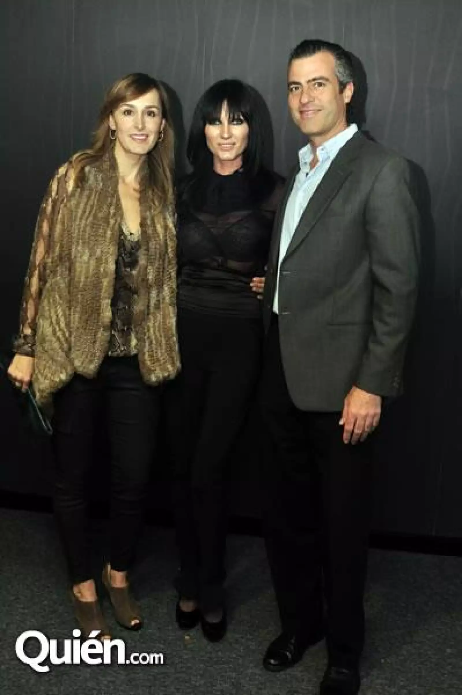 Mónica Almaguer,Anda Petrescu y Fidel de Garza