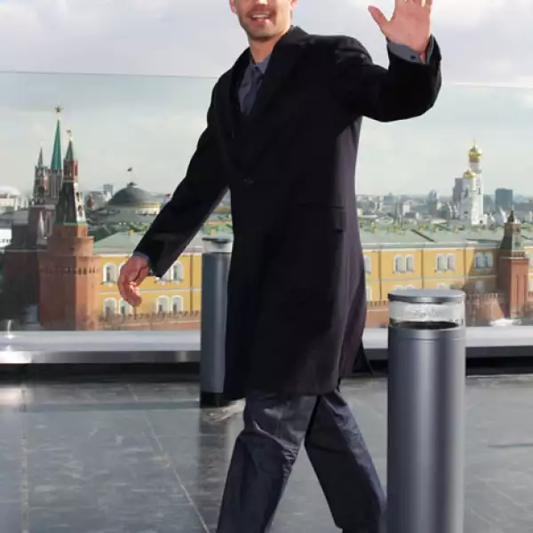 Alguna vez aseguró: `Quiero casarme, pienso en eso muy seguido. Pero también pienso en mis autos así que tal vez mis prioridades no están muy bien alineadas todavía´.