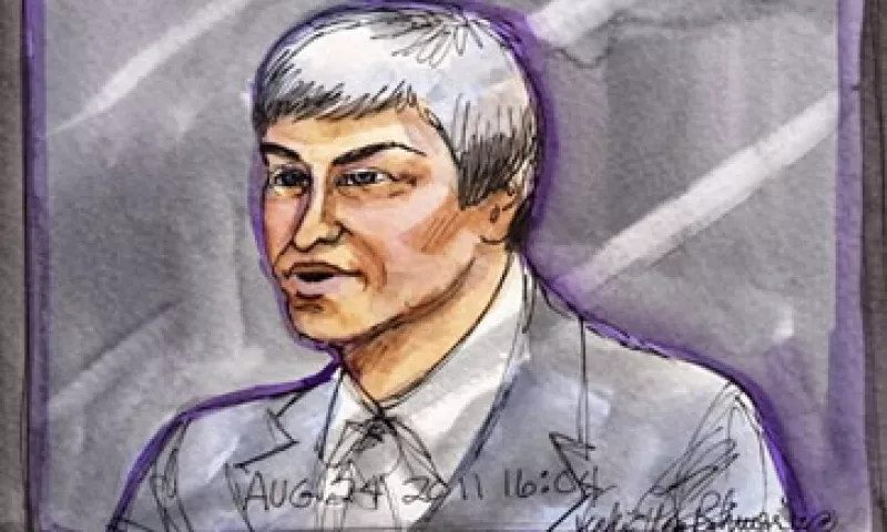 Larry Page, CEO de Google subió al estrado por segundo día como parte de un juicio que enfrenta con Oracle. Este es un dibujo del proceso legal. (Foto: Reuters)