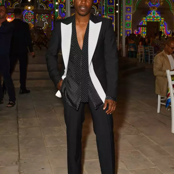 Leslie Odom Jr Alta Sartoria.jpg