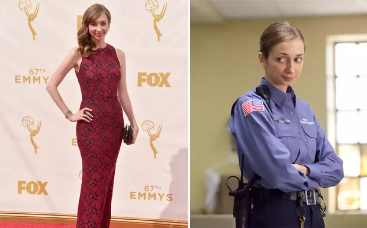 Lauren Lapkus, una de las primeras en llegar a la premiación.