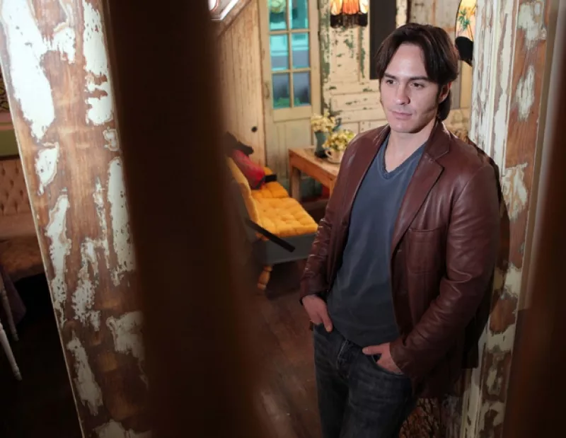 El actor confesó a Quién.com que disfruta de cuidar su cuerpo y alma, para lucir siempre bien; aseguró que su papel más importante es ser papá.