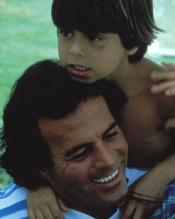Julio y Enrique Iglesias
