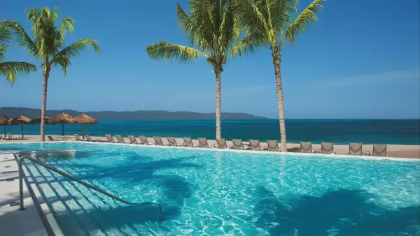 Fusiones de agua, en Secrets Vallarta Bay, en Puerto Vallarta.