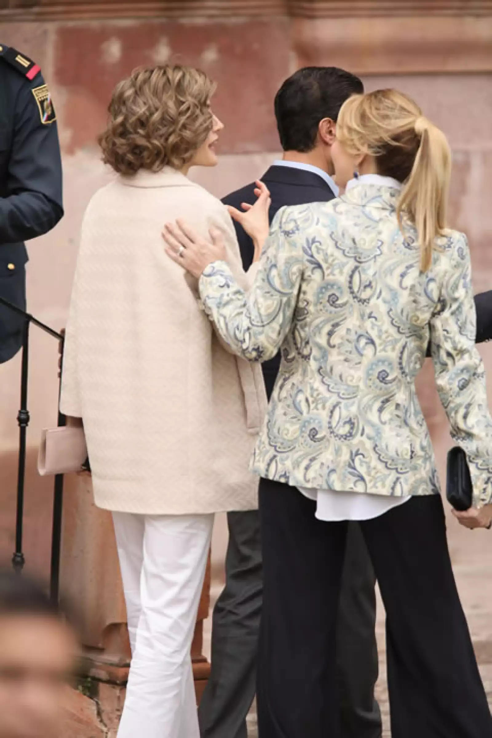 Angélica Rivera se ha mostrado muy amistosa con Letizia durante la visita oficial.