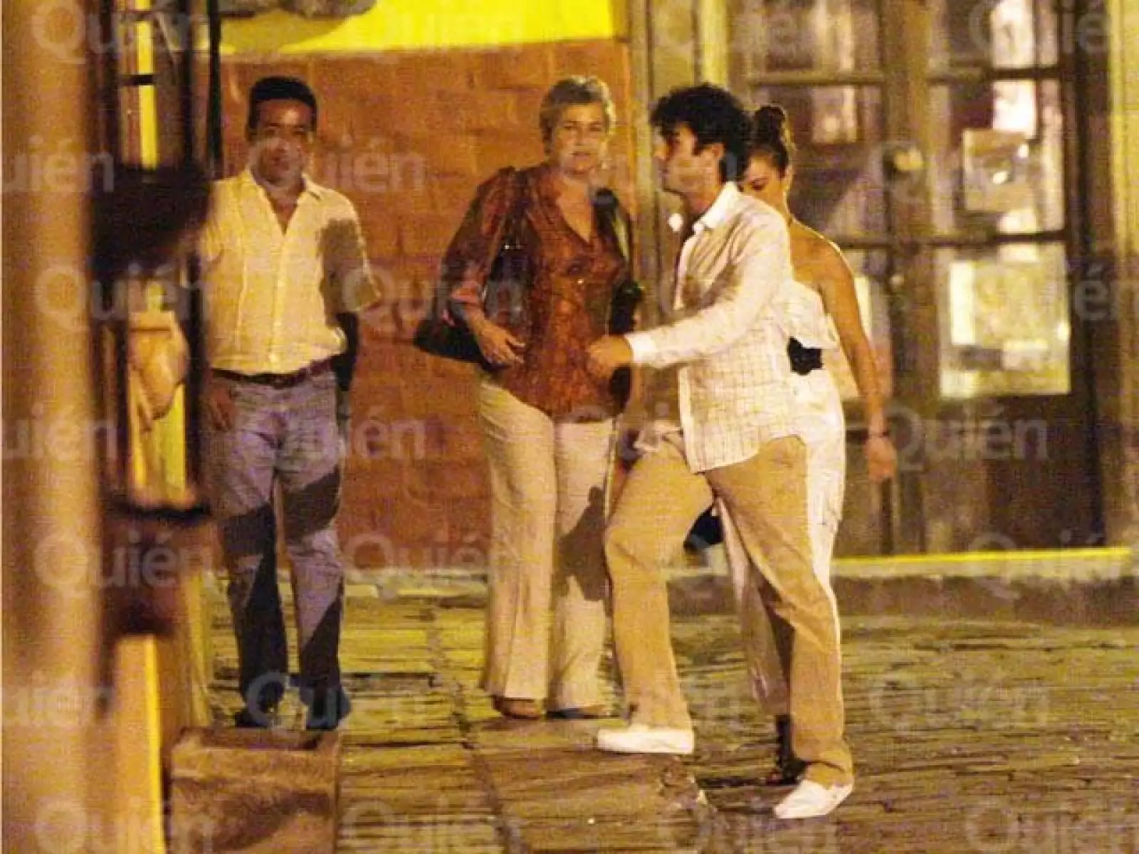 Para Kate este es su segundo matrimonio, antes estuvo casada con Luis García, mientras que para Aarón es el primero.