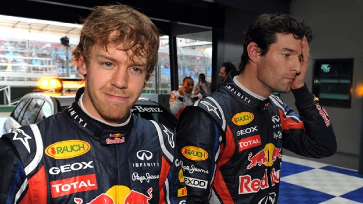 Vettel (izq) y Webber al terminar la carrera previa al Gran Premio de Australia