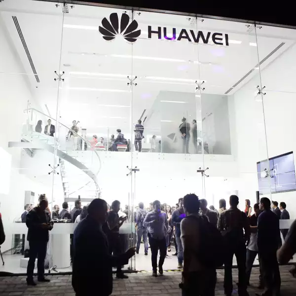 Huawei Experience Store