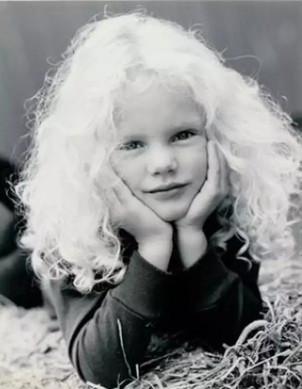 Taylor Swift tiene una belleza única desde que era pequeña.