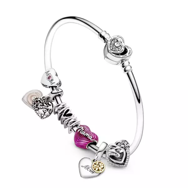 Brazalete del amor infinito.