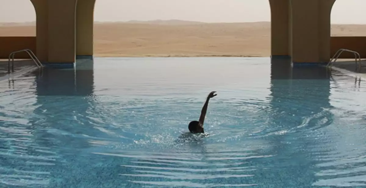 abu dabi agua