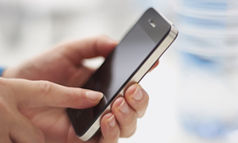 Los usuarios de iPhone 5S consumen 20 veces más datos que otros en los mercados en vías de desarrollo, según estudio. (Foto: GettyImages)