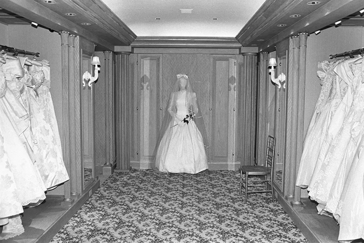 Vera Wang Bridal Shop