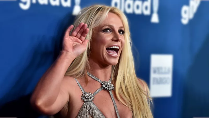 britney-spears-redes