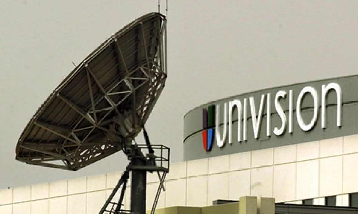 Univision posee una red de emisoras de televisión en lengua española. (Foto: AP)