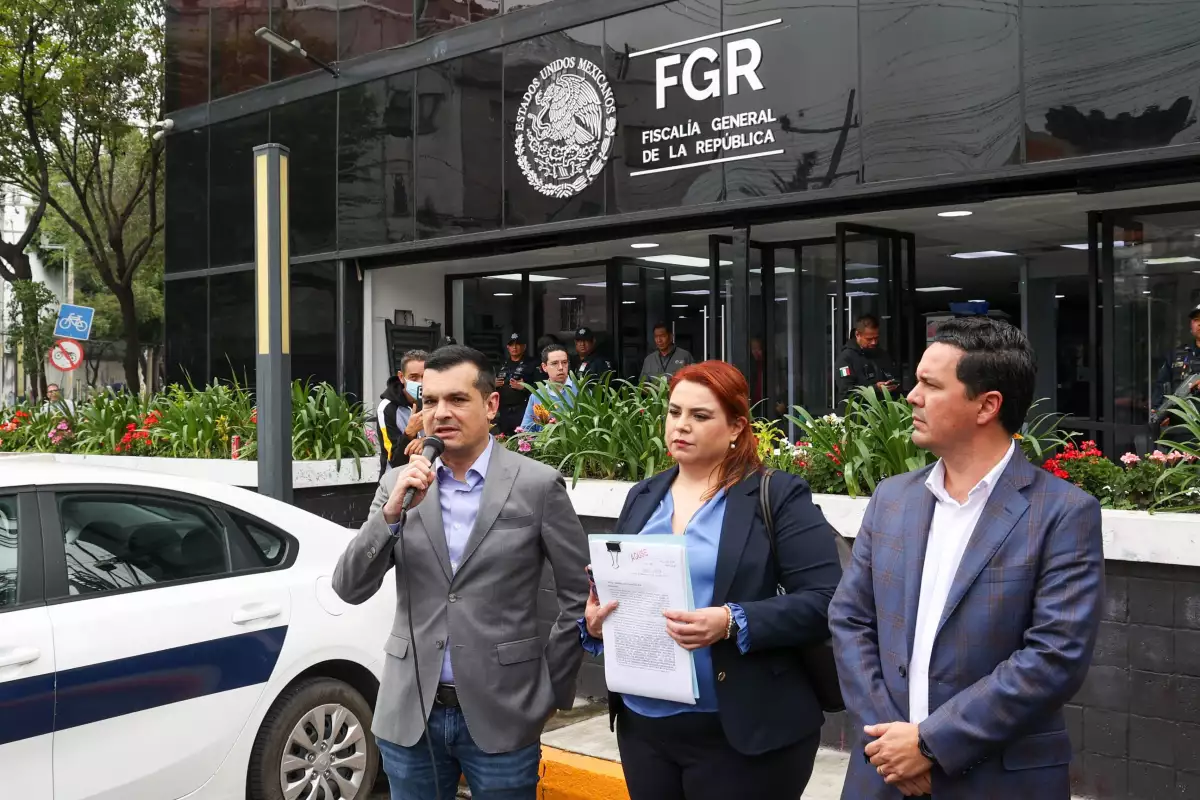 Denuncia Panistas
