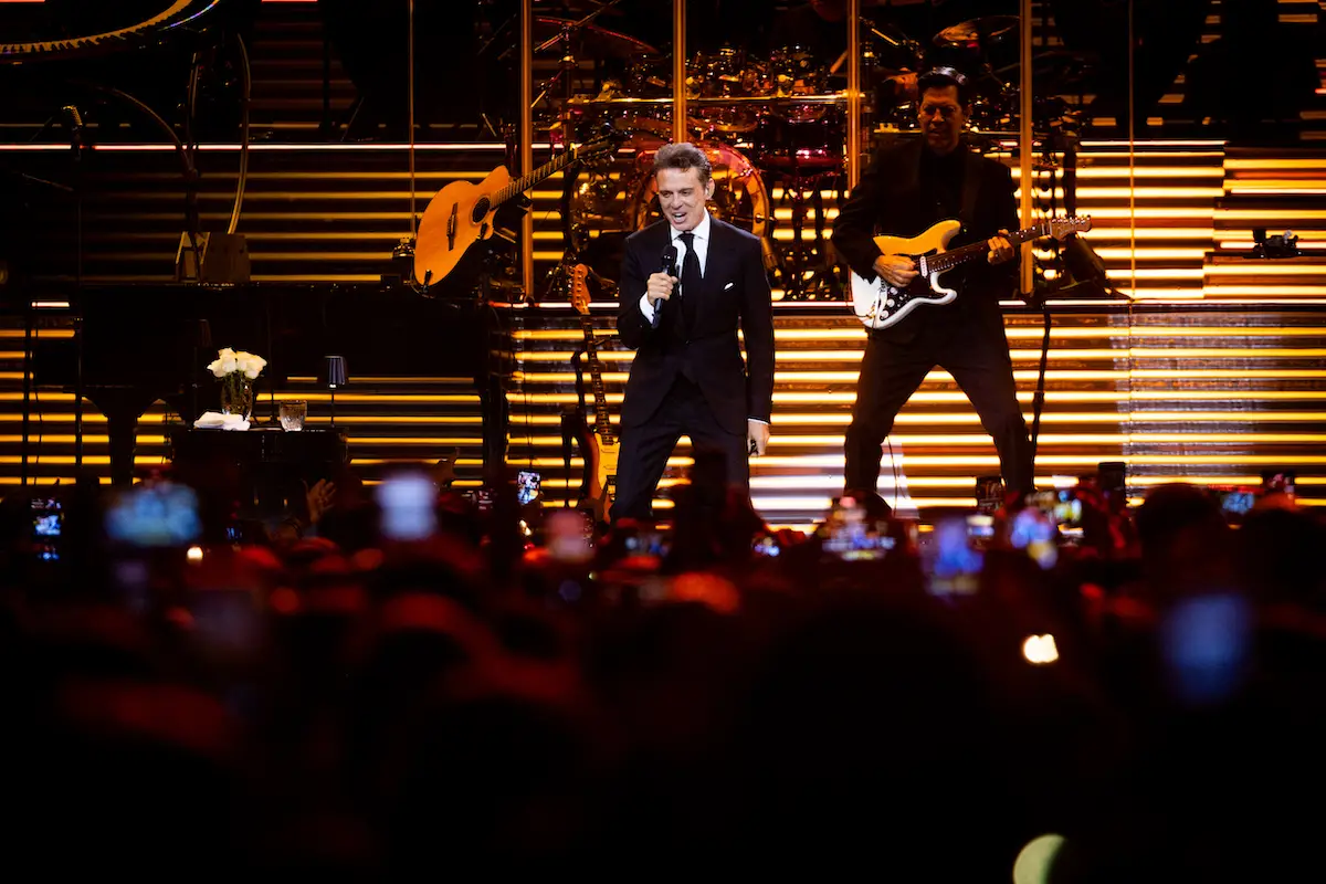 Luis Miguel In Concert In Buenos Aires