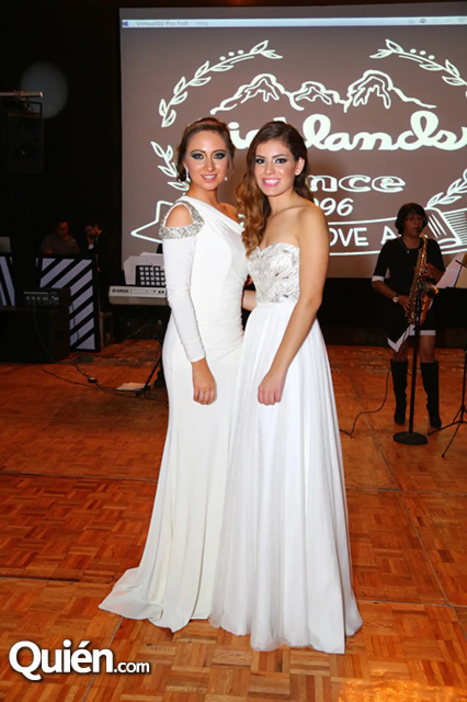 Ximena Montoya y Alexia Alonso