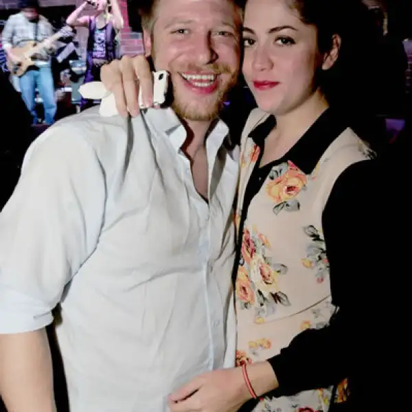 Guillermo Larrea y Paulina Mendoza